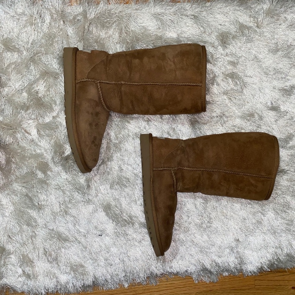 Chestnut Tall Ugg boots
